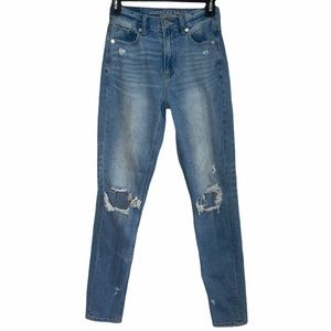 American Eagle Distressed Mom Jeans Size 00